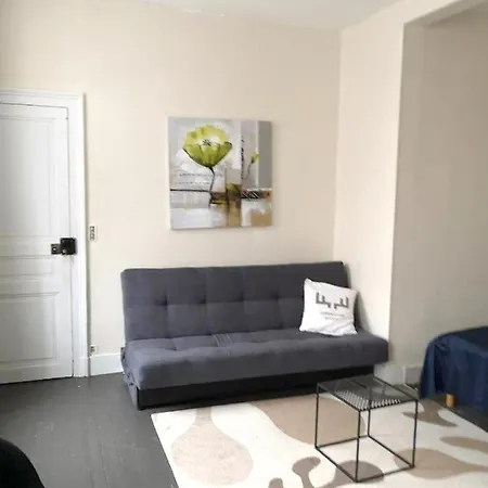 Lägenhet Spacieux A 60 M² Parking Inclus *