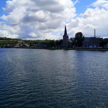 Spacieux A 60 M² Parking Inclus Givet